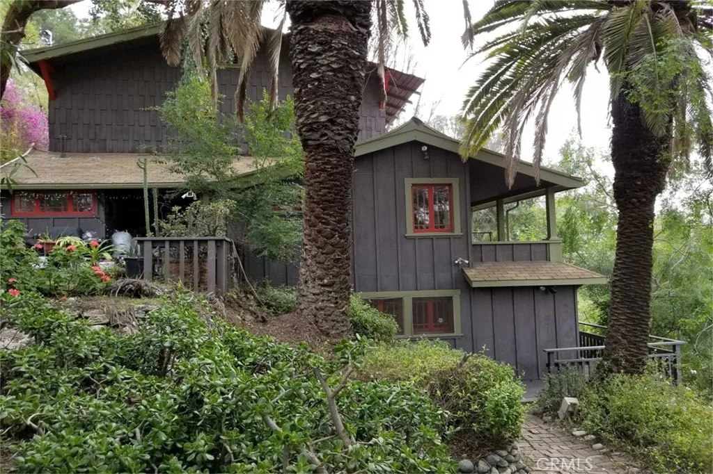 4739 Huntington Drive N, Los Angeles, California 90032 home-pic-1