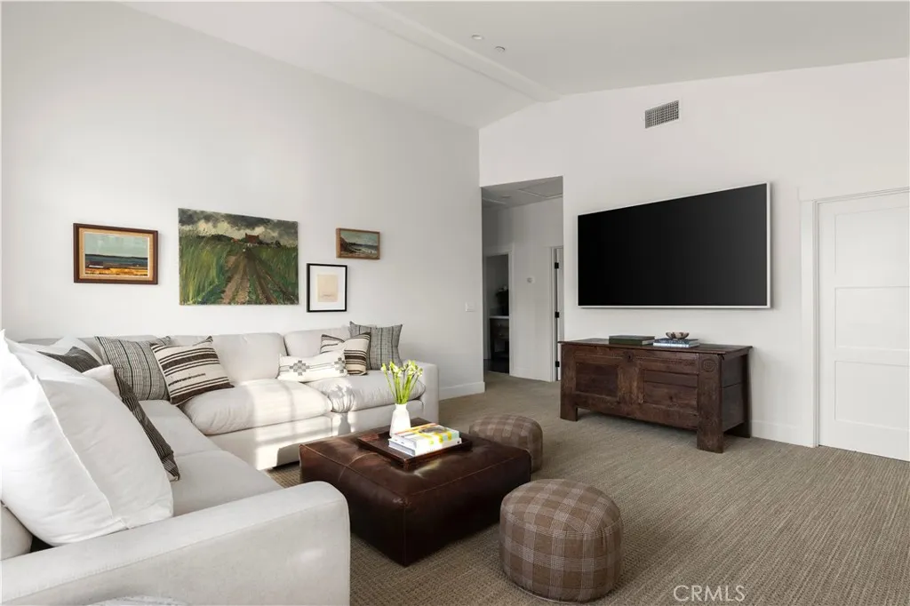 224 Flower Street, Costa Mesa, California 92627 home-pic-21