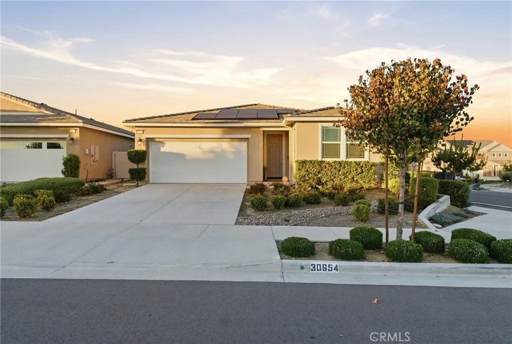 30654 Rodriquez, Menifee, California 92584 home-pic-30