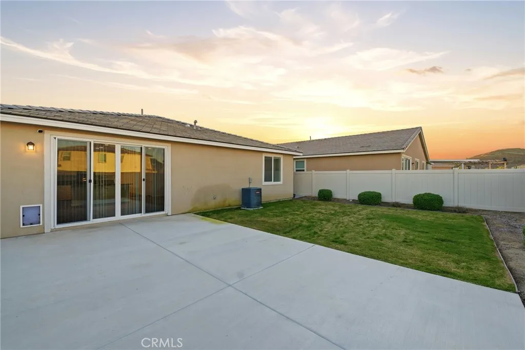 30654 Rodriquez, Menifee, California 92584 home-pic-33