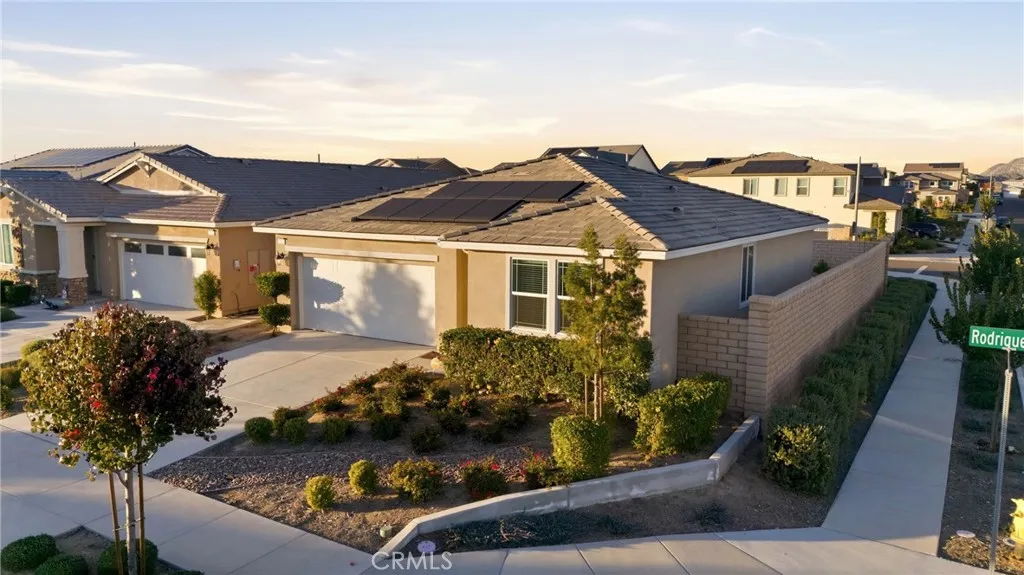 30654 Rodriquez, Menifee, California 92584 home-pic-8
