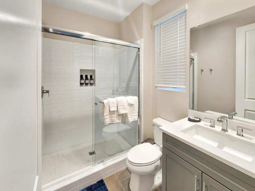 Ensuite Bathroom #3