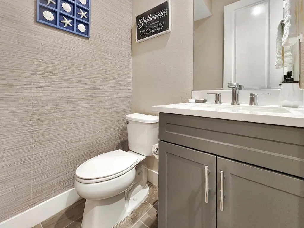 Powder Room