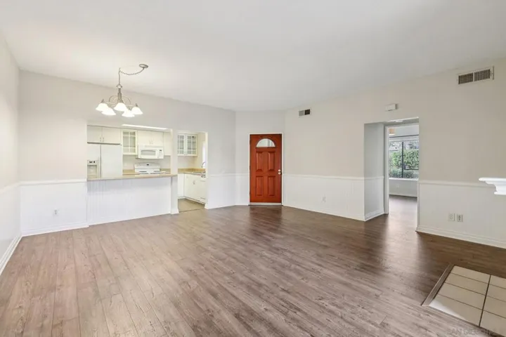 3661 Avocado Village Ct 115, La Mesa, California 91941