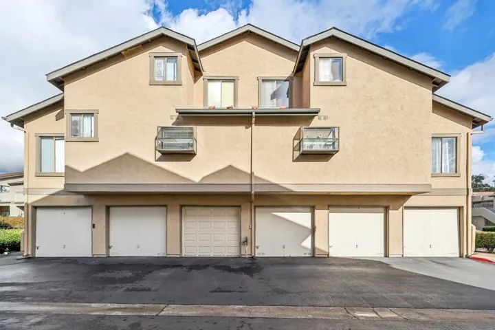 3661 Avocado Village Ct 115, La Mesa, California 91941