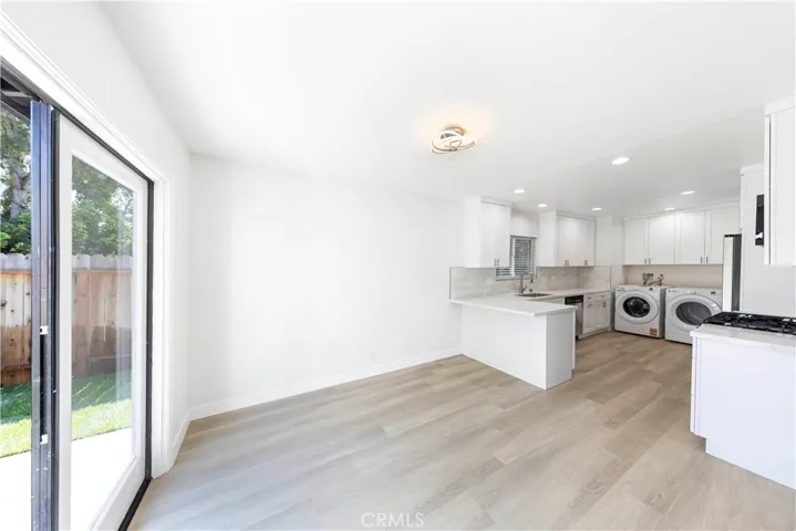 2477 Orange A, Costa Mesa, California 92627