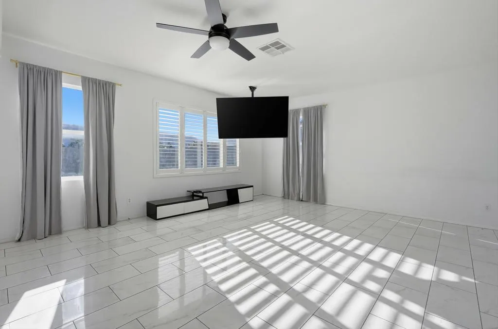 62799 N Crescent Street, Desert Hot Springs, California 92240 home-pic-13