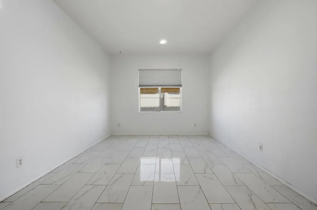 62799 N Crescent Street, Desert Hot Springs, California 92240 home-pic-22