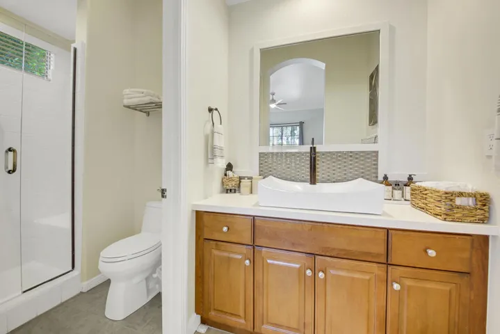 46 BATHROOM FULL SIZE