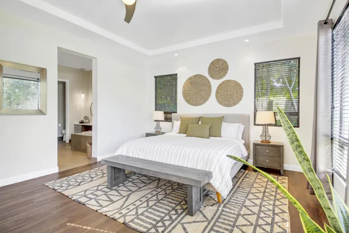 51 MASTER BED FULL SIZE