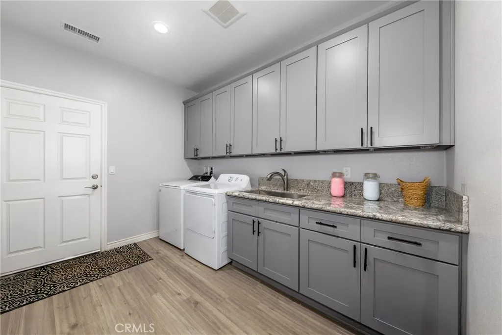 14625 Olema Road, Apple Valley, California 92307 home-pic-26