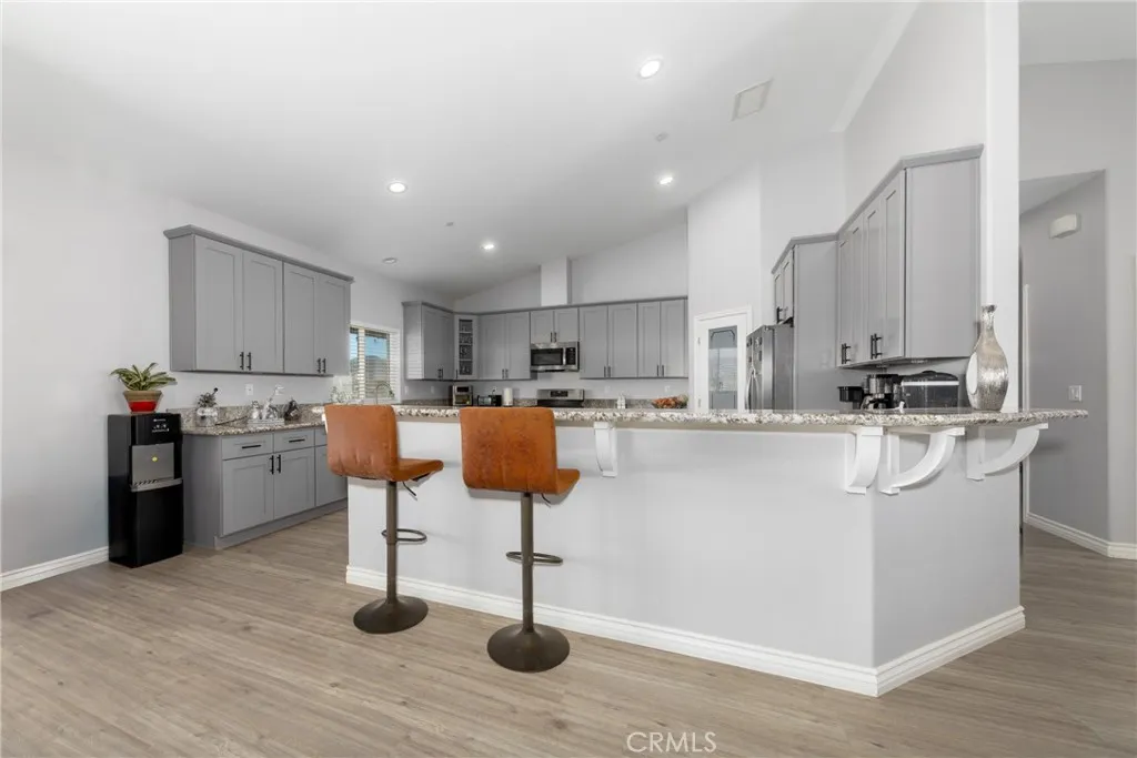 14625 Olema Road, Apple Valley, California 92307 home-pic-6