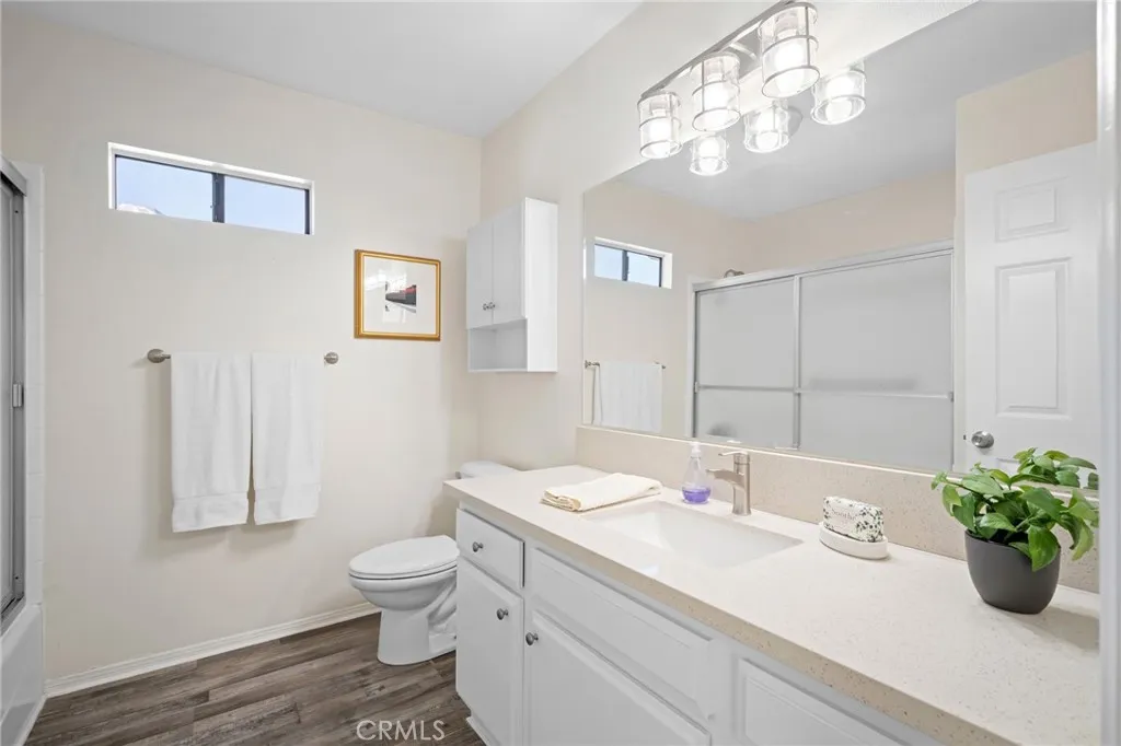 2743 Hermosa Avenue B, Glendale, California 91020 home-pic-25
