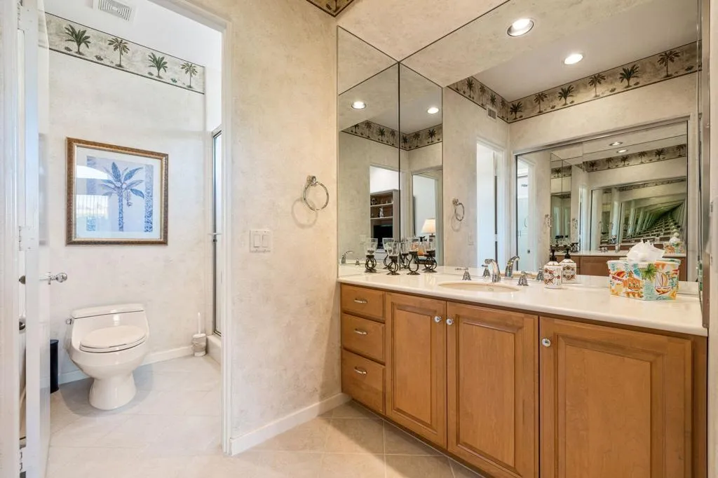 944 Mesa Grande Drive, Palm Desert, California 92211 home-pic-38