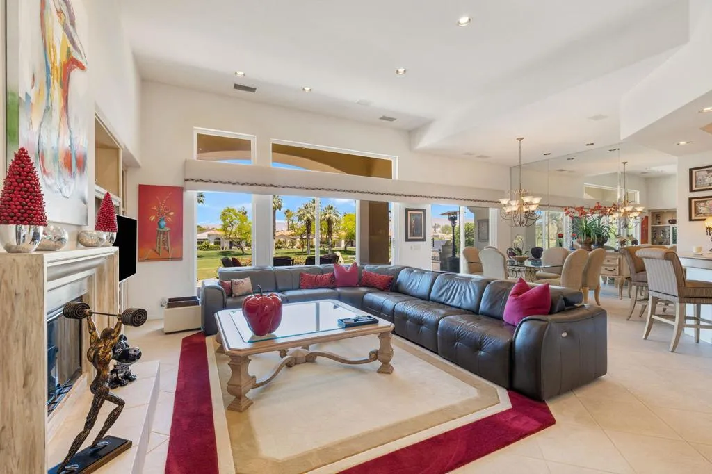 944 Mesa Grande Drive, Palm Desert, California 92211 home-pic-16