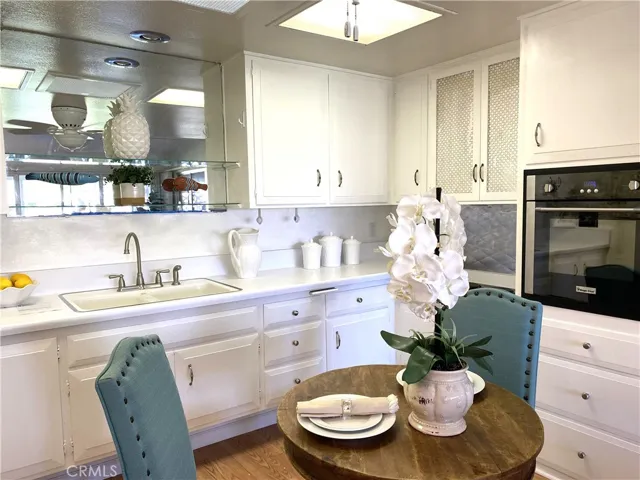 13220 Nassau Dr., Seal Beach, California 90740
