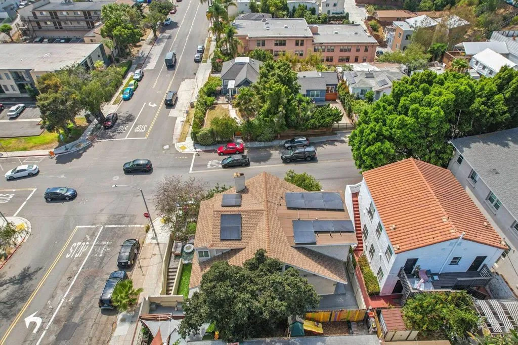 2804 C St, San Diego, California 92102 home-pic-46