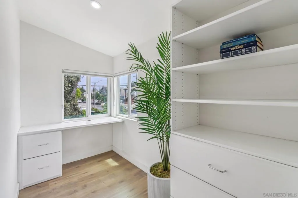 2804 C St, San Diego, California 92102 home-pic-19