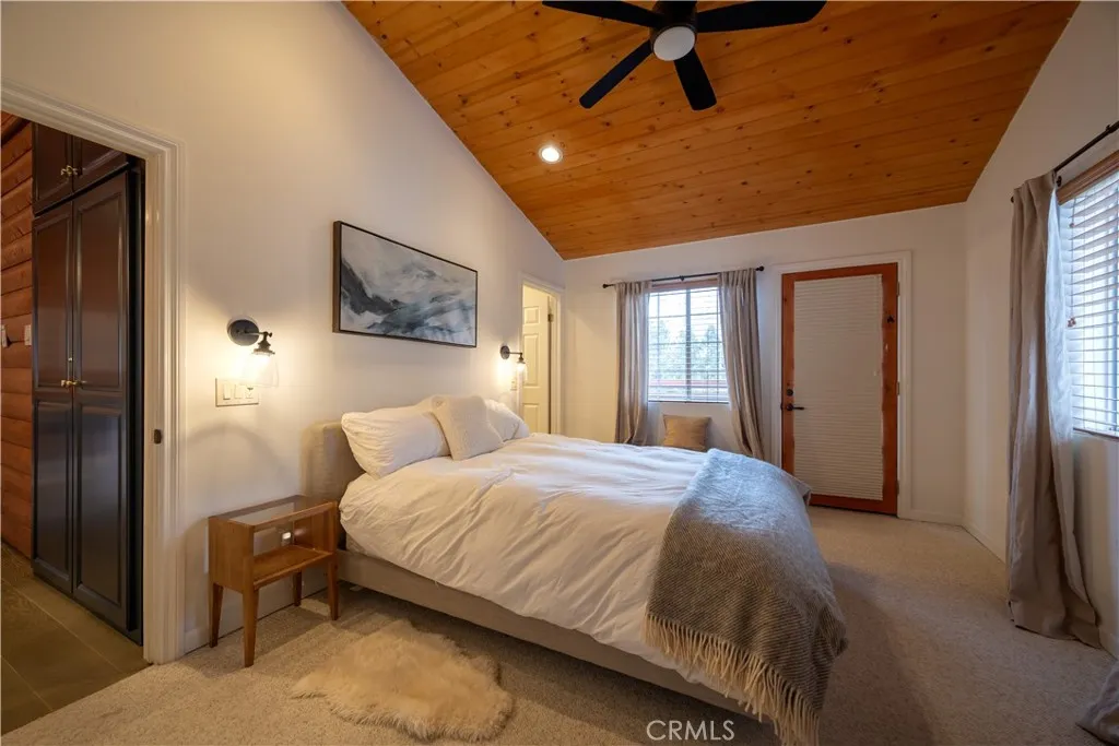 42947 Dogwood Drive, Big Bear, California 92315 home-pic-16
