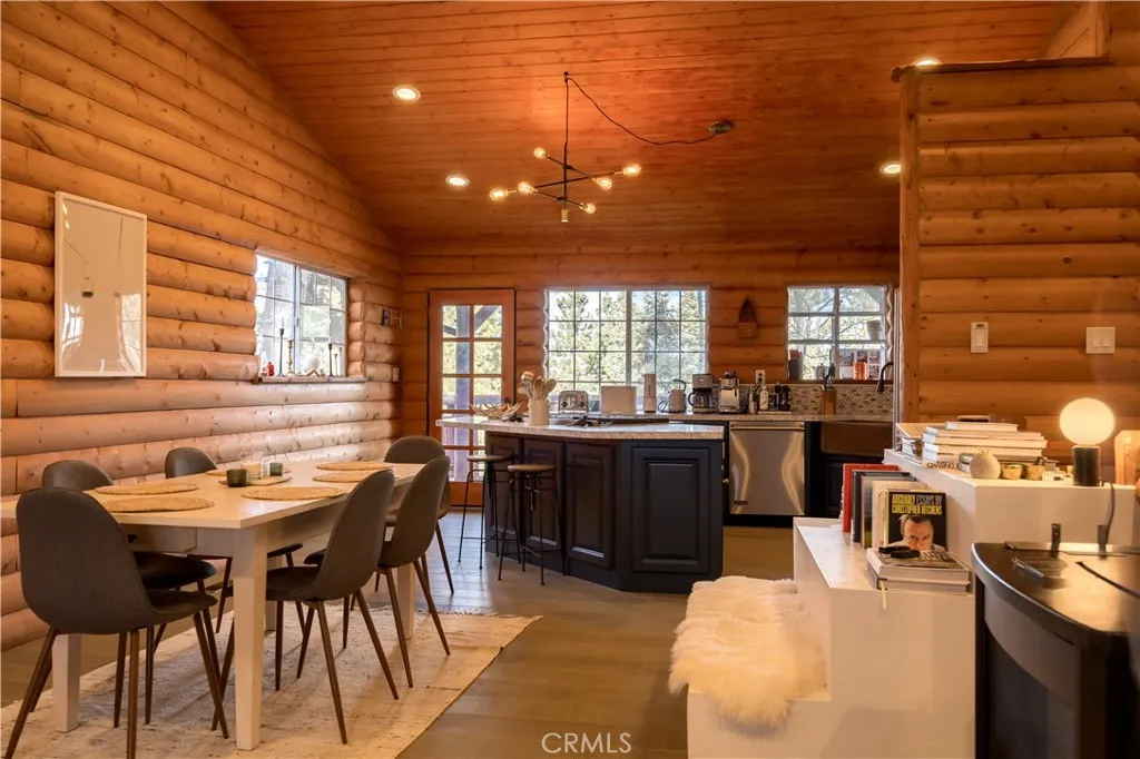 42947 Dogwood Drive, Big Bear, California 92315 home-pic-9