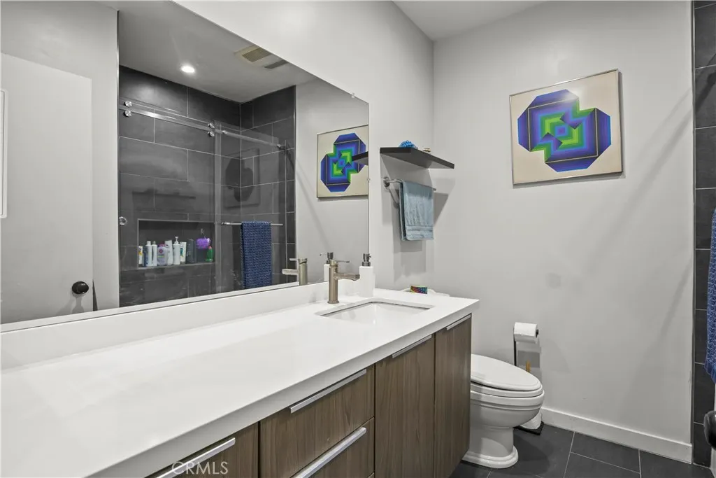 1701 Mountain Terrace, Montebello, California 90640 home-pic-19