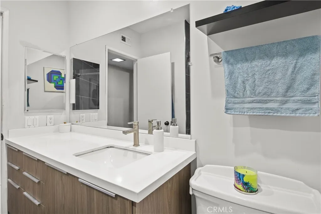 1701 Mountain Terrace, Montebello, California 90640 home-pic-20