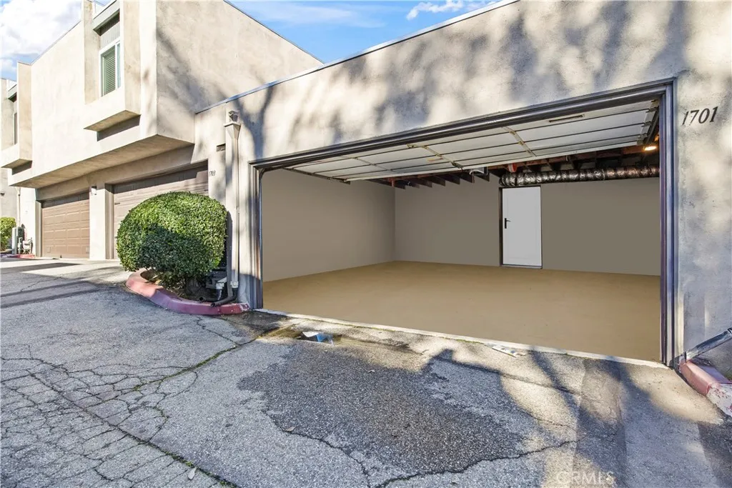 1701 Mountain Terrace, Montebello, California 90640 home-pic-23