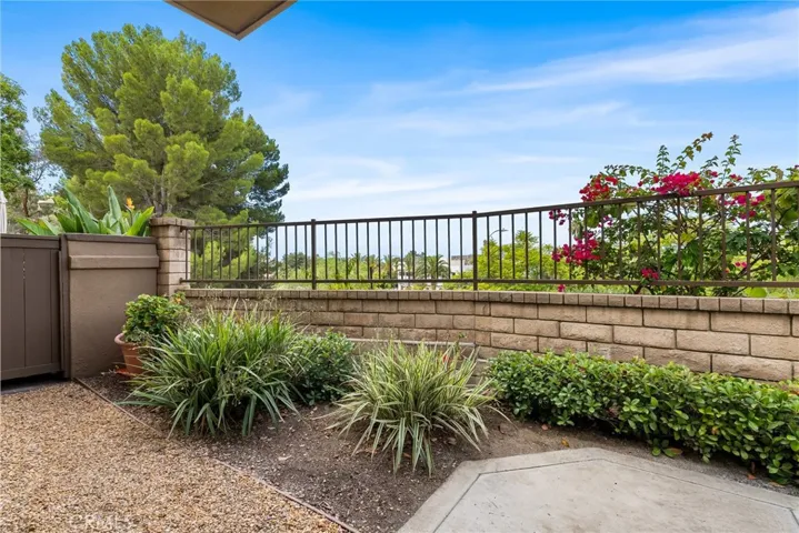 8123 E Oak Ridge Circle, Anaheim Hills, California 92808