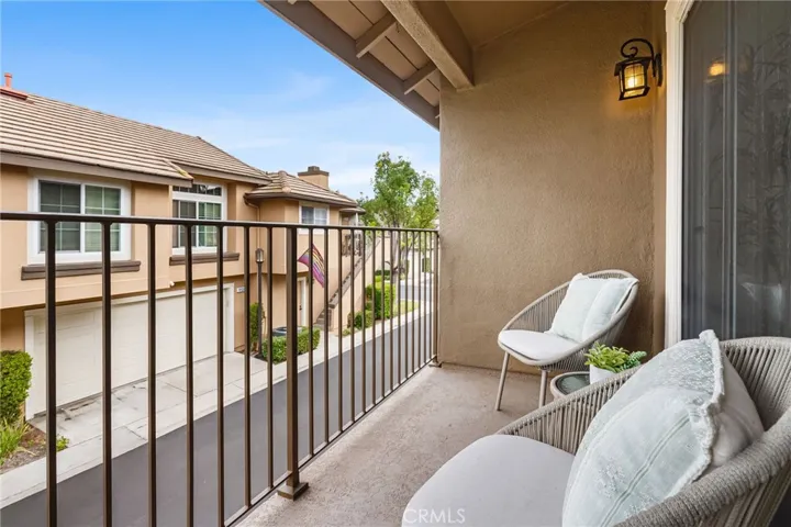 8123 E Oak Ridge Circle, Anaheim Hills, California 92808