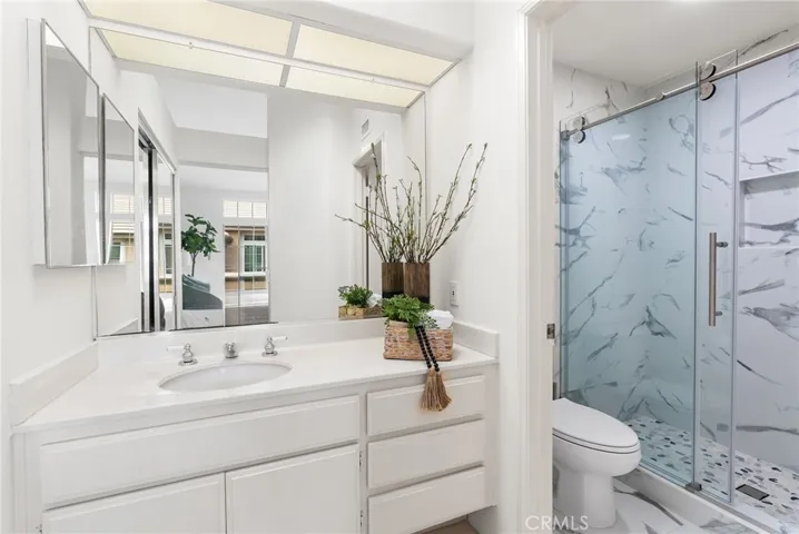 8123 E Oak Ridge Circle, Anaheim Hills, California 92808