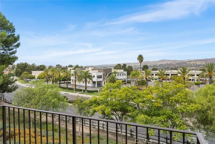 8123 E Oak Ridge Circle, Anaheim Hills, California 92808