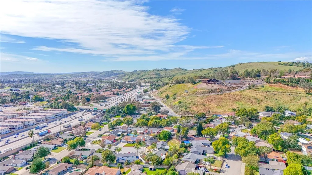 1315 Hillside, Pomona, California 91768 home-pic-30