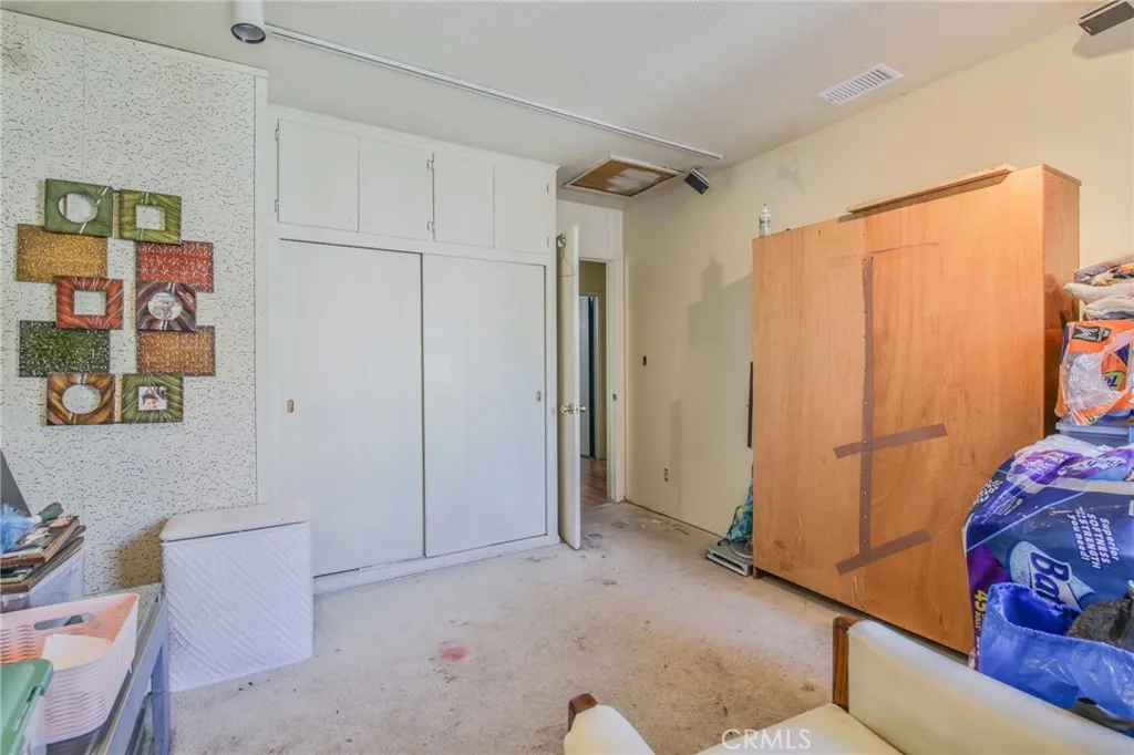 1315 Hillside, Pomona, California 91768 home-pic-13