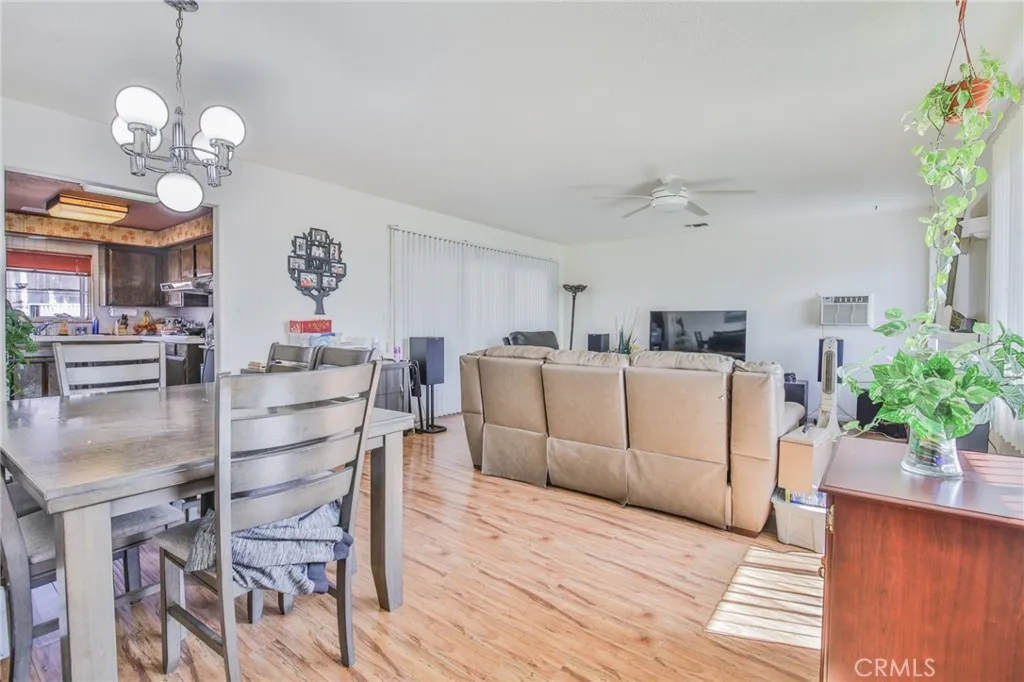 1315 Hillside, Pomona, California 91768 home-pic-6