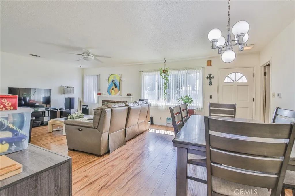 1315 Hillside, Pomona, California 91768 home-pic-7