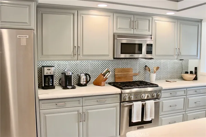 4407 W Coast Highway 4, Newport Beach, California 92663