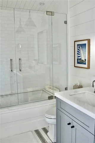 4407 W Coast Highway 4, Newport Beach, California 92663