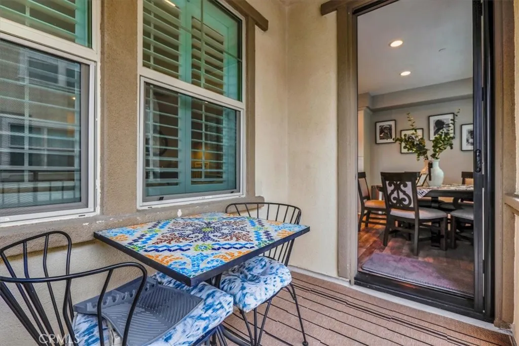 901 Sunset Rdg, Lake Forest, California 92610 home-pic-35