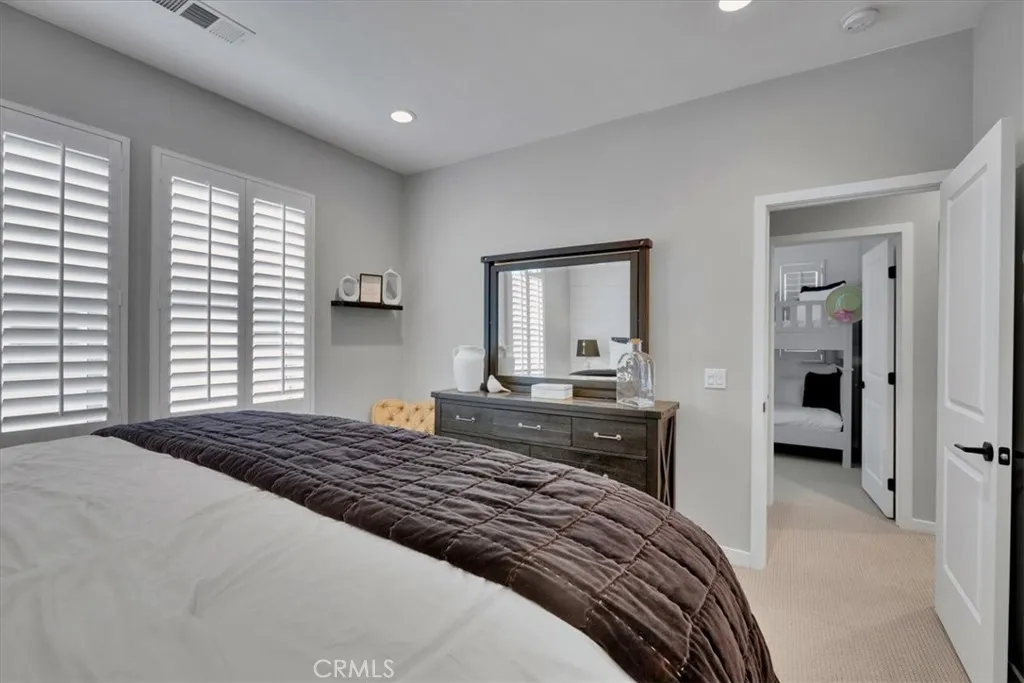 901 Sunset Rdg, Lake Forest, California 92610 home-pic-52