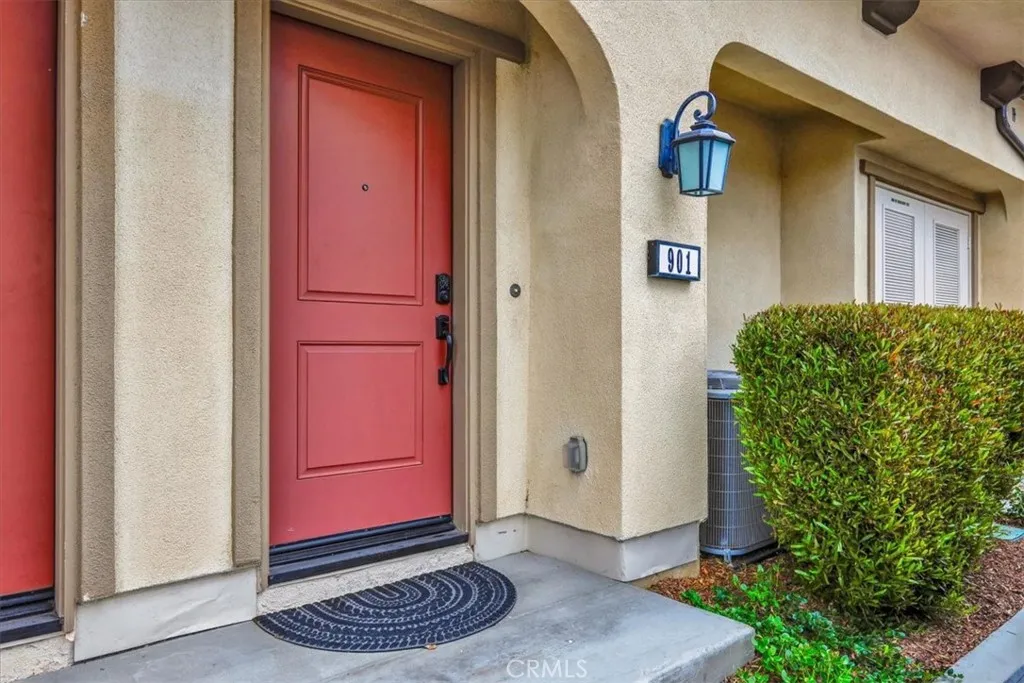 901 Sunset Rdg, Lake Forest, California 92610 home-pic-4