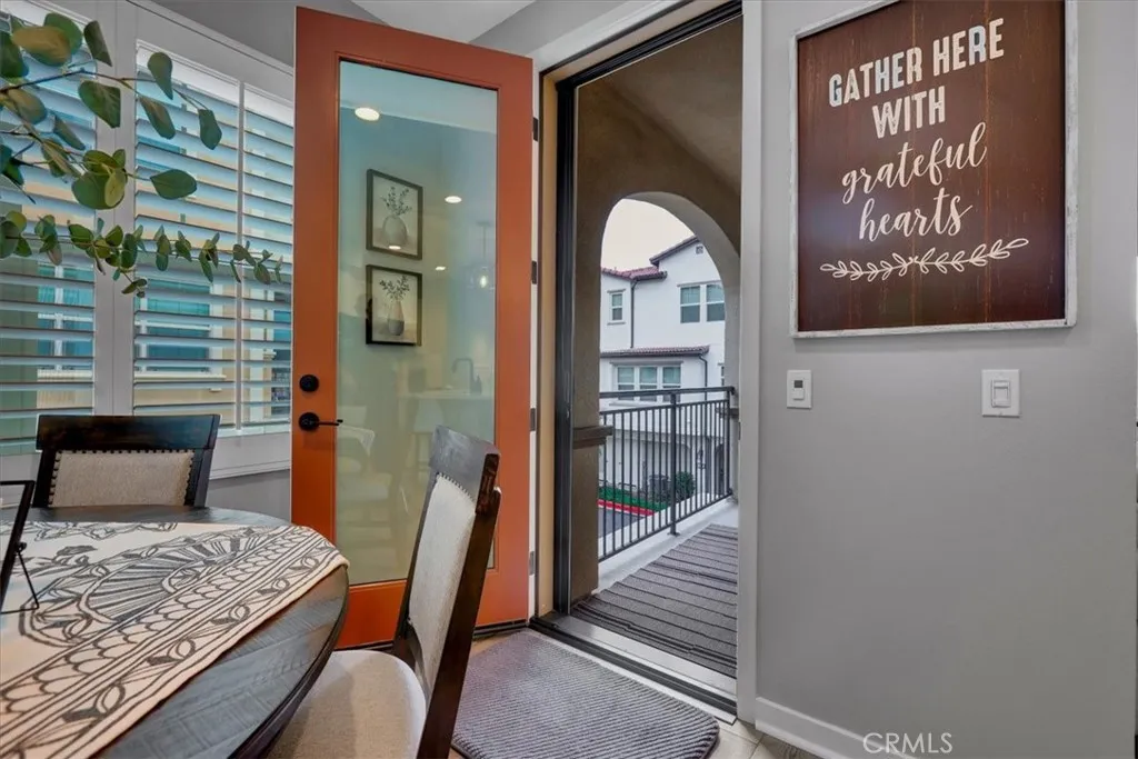 901 Sunset Rdg, Lake Forest, California 92610 home-pic-31
