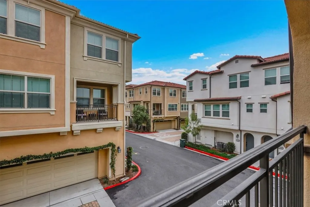 901 Sunset Rdg, Lake Forest, California 92610 home-pic-34