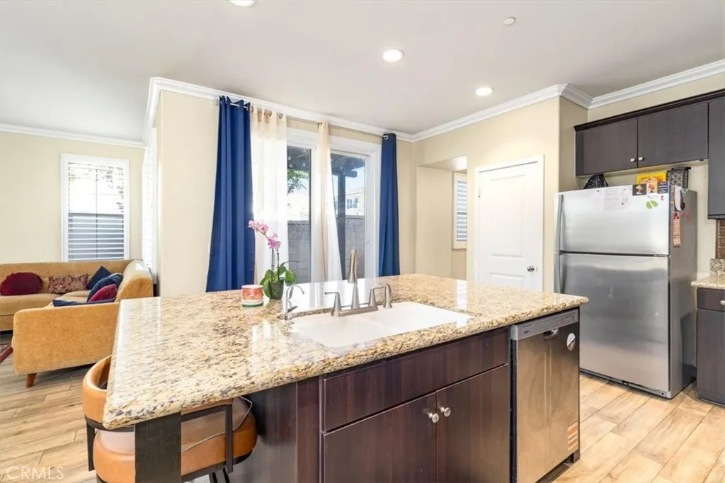 3075 S Edenglen, Ontario, California 91761 home-pic-15