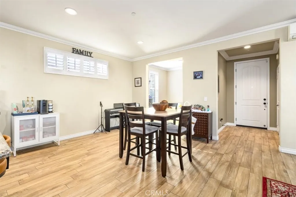 3075 S Edenglen, Ontario, California 91761 home-pic-5