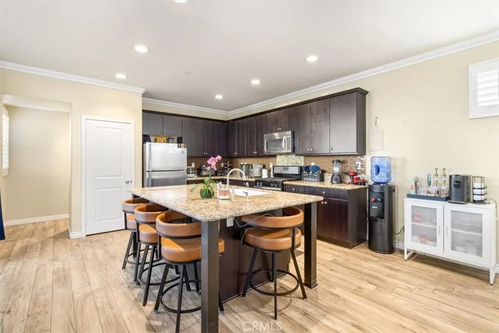 3075 S Edenglen, Ontario, California 91761 home-pic-12