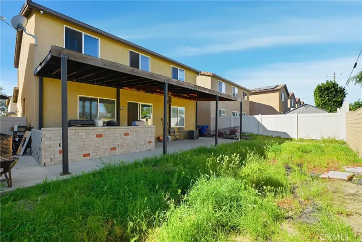9660 Pine Orchard St, Pacoima, California 91313