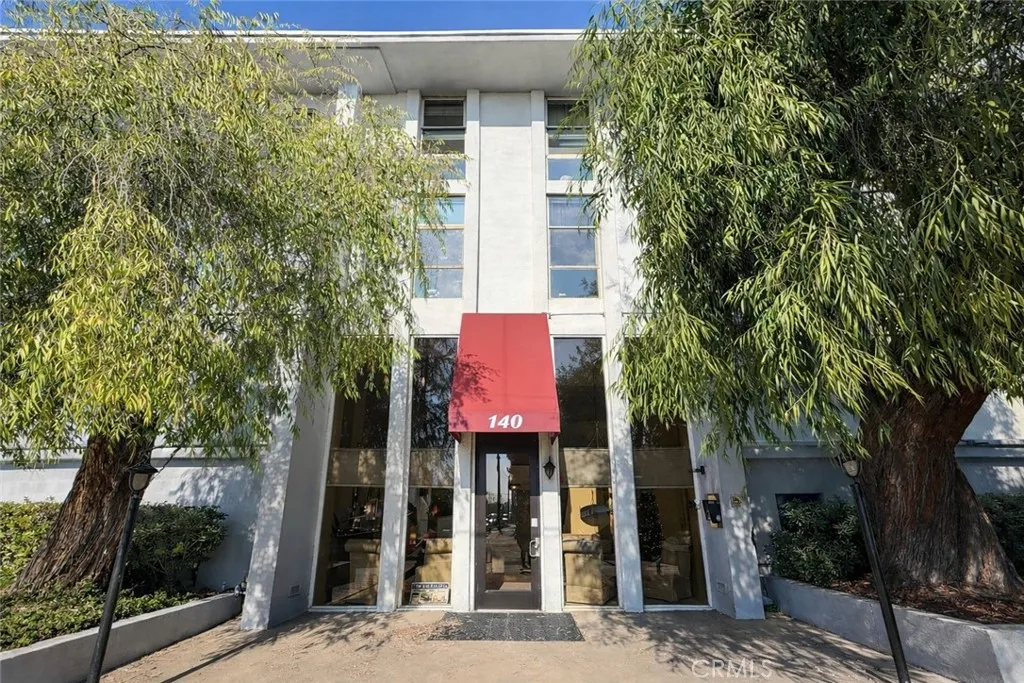 140 Walnut Avenue 4b, San Diego, California 92103 home-pic-1