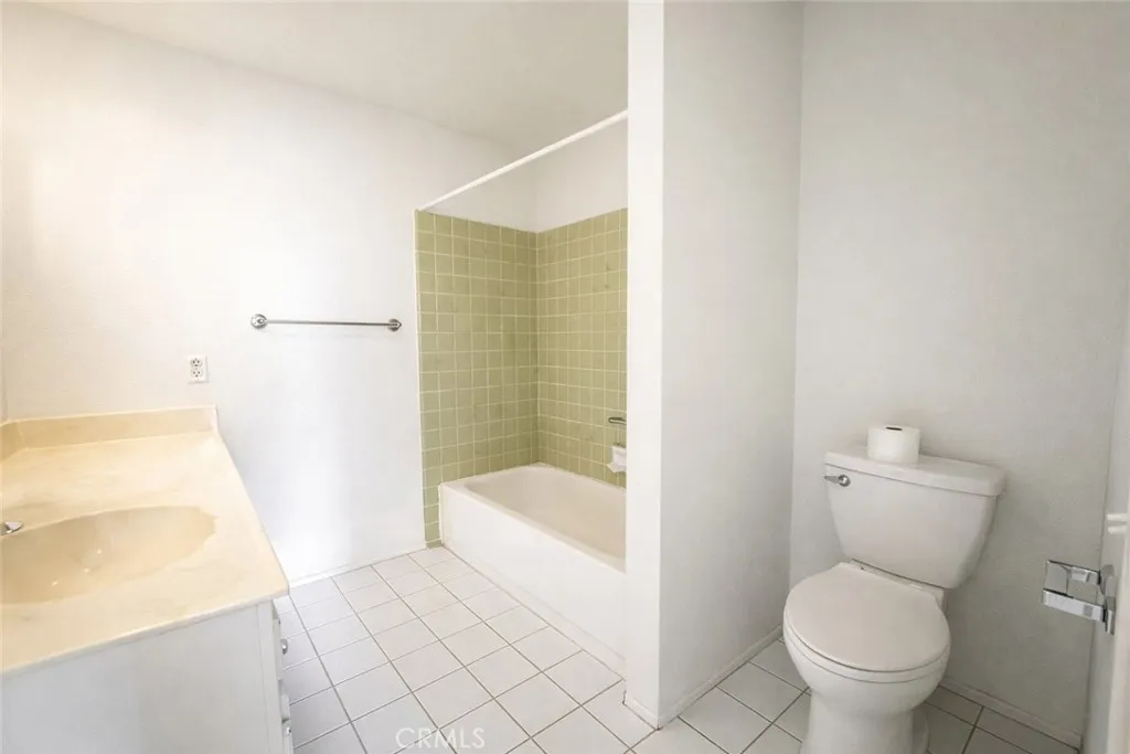 140 Walnut Avenue 4b, San Diego, California 92103 home-pic-18