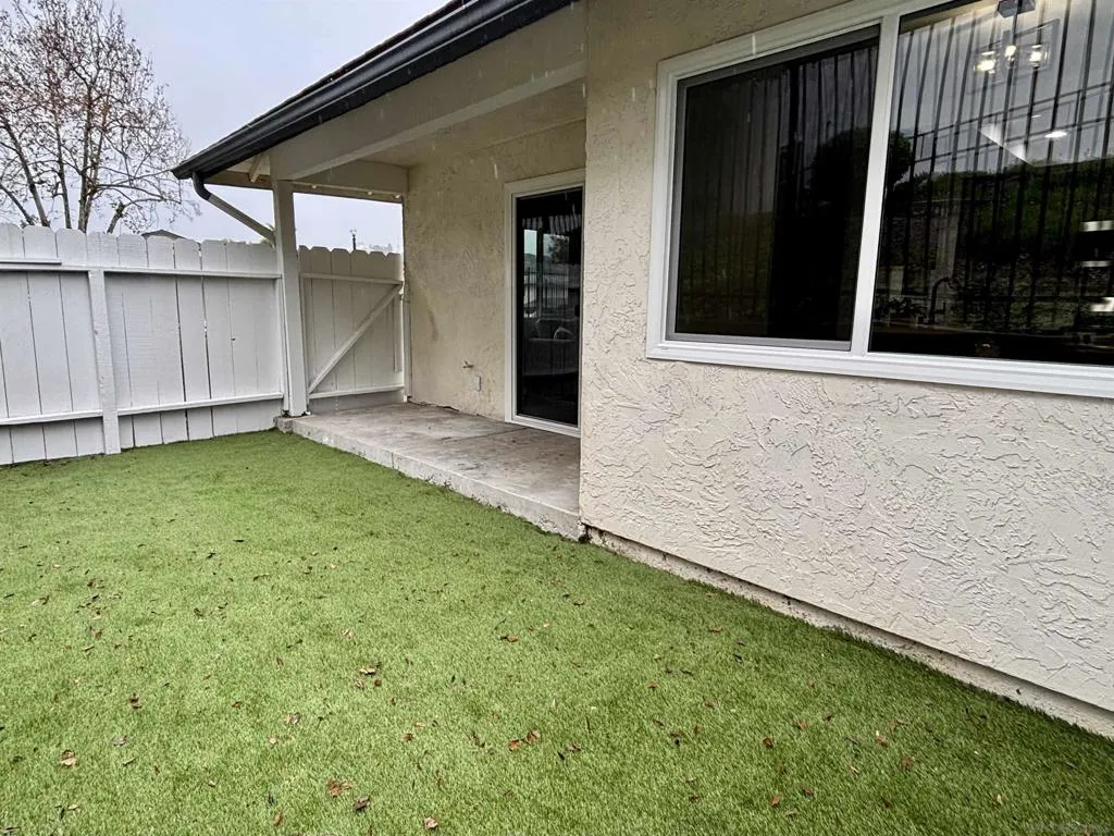 3401 Del Este Way, Oceanside, California 92056 home-pic-24