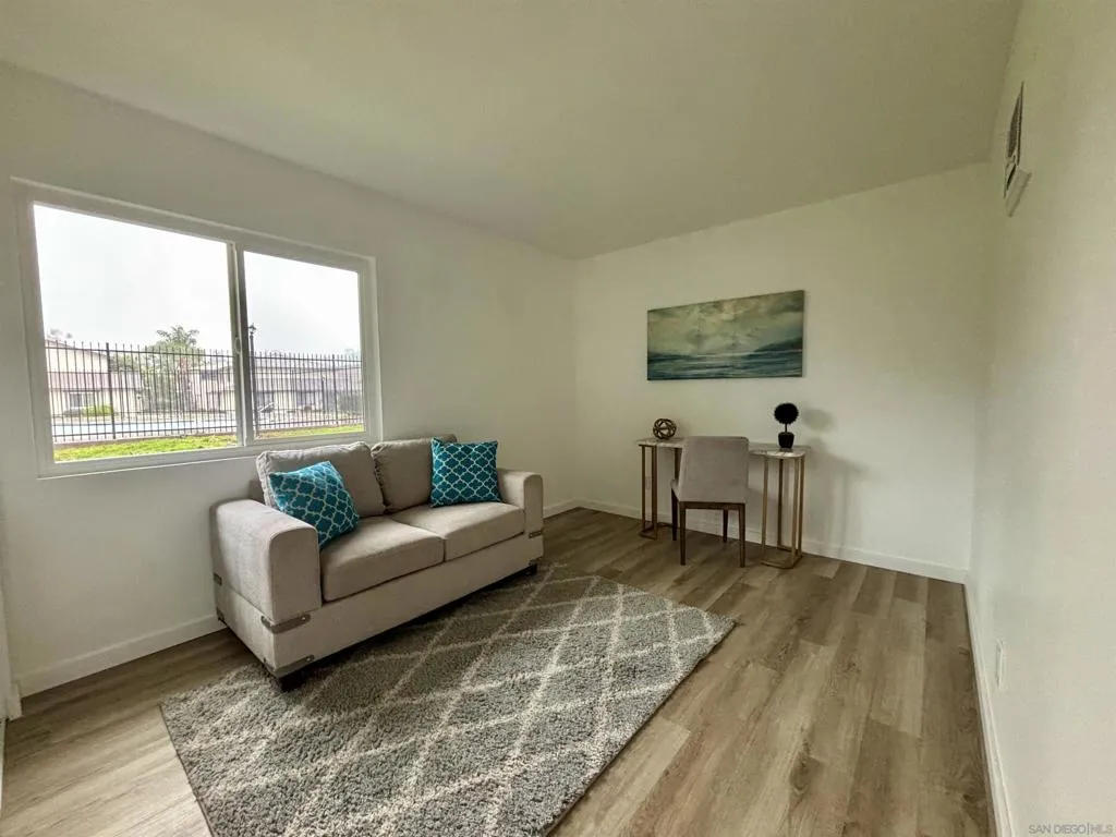 3401 Del Este Way, Oceanside, California 92056 home-pic-19
